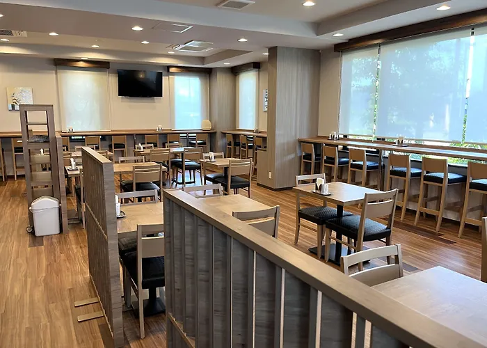 Hotel Route-Inn Gifukencho Minami