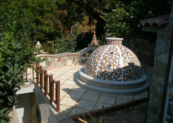 Villa Symbola