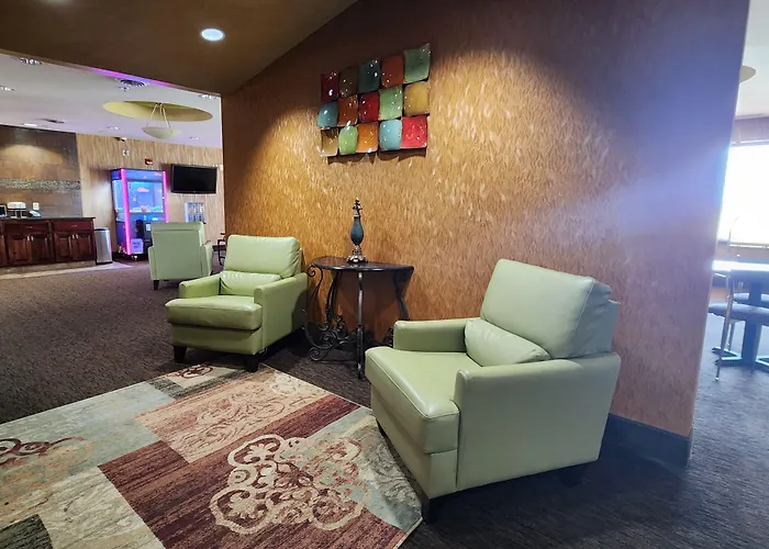 Expressway Suites Minot
