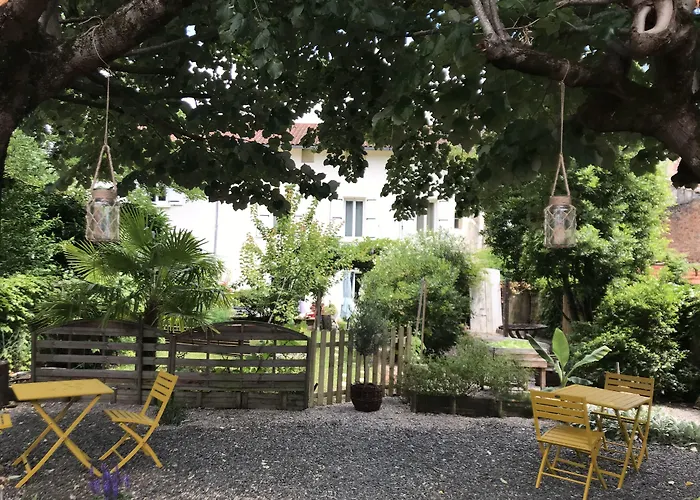 Logis Hotel L'Occitan 2 étoiles
