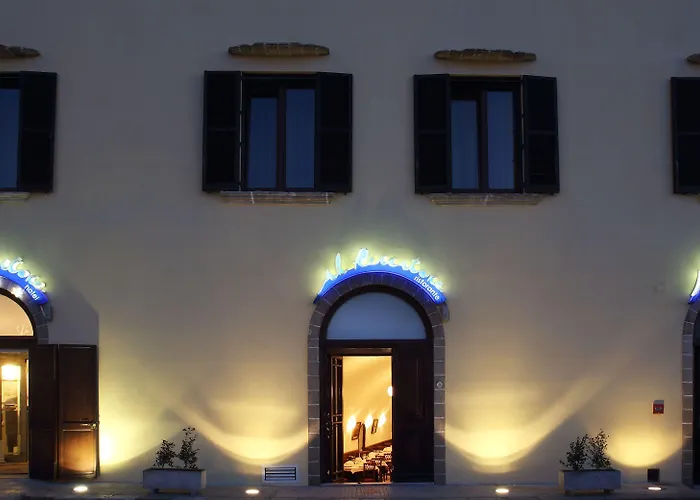 Al Pescatore Hotel & Restaurant