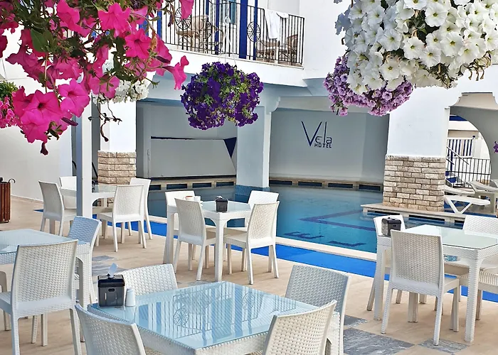 Sky Vela Hotel & Suites