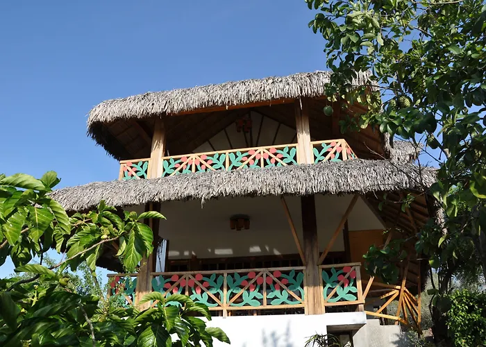 Azuluna Ecolodge