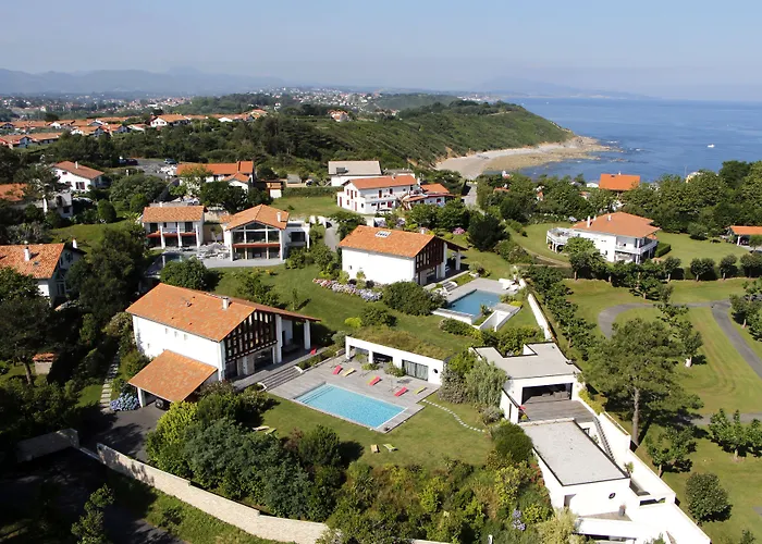 Lafitenia Resort