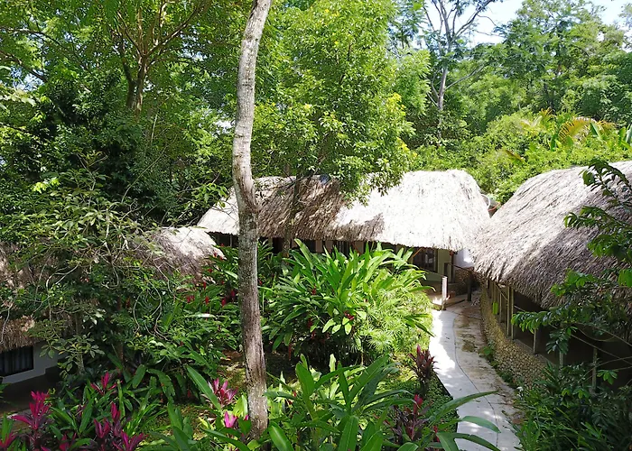 Hotel La Aldea Del Halach Huinic