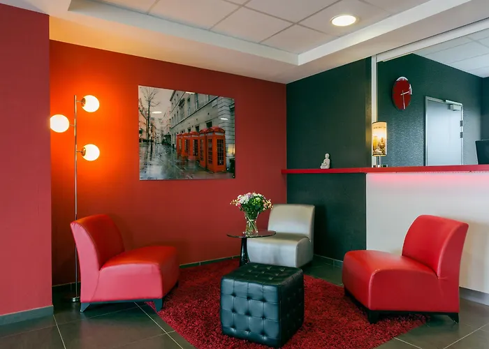 The Originals City, Hôtel des Lys, Dreux (Inter-Hotel)
