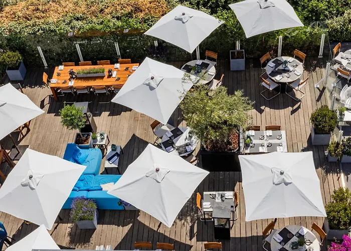 Vesper Hotel