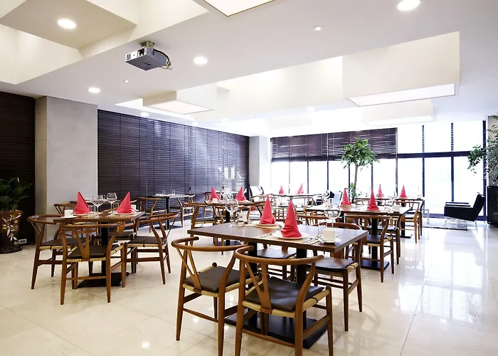 Urban Boutique Hotel