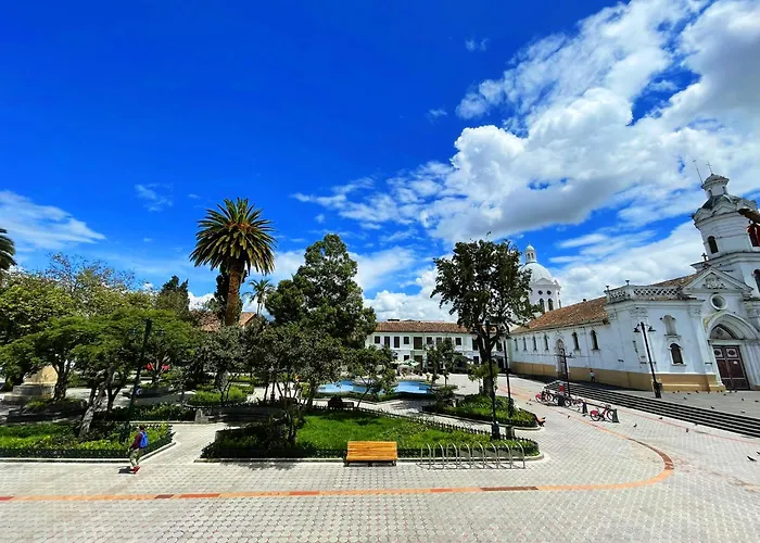 Hotel Azul De La Plaza By Chat Noir