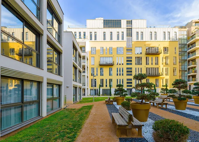 Lagrange Aparthotel Lyon Lumière