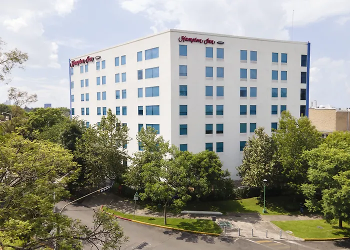 Hampton By Hilton Guadalajara Expo