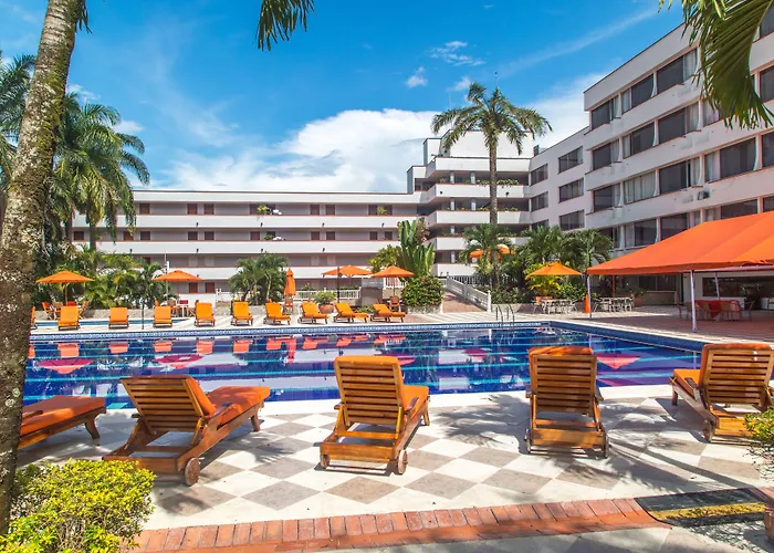 Hotel Del Llano