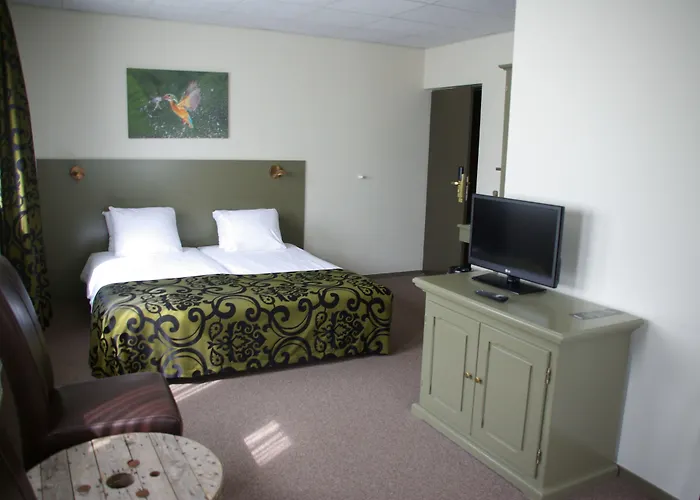 Hotel Sportsbar & Brasserie Dorhout Mees