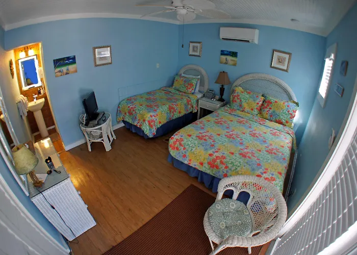 Seascape Tropical Inn (Adults Only)