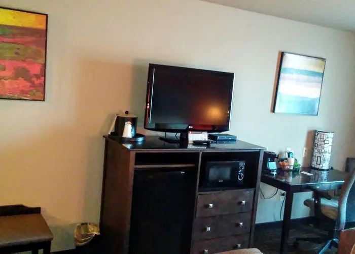 Spark By Hilton Glendive