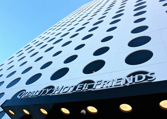 Quality Hotel Strawberry Arena