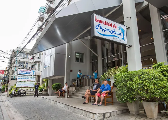 Flipper House Hotel - Sha Extra Plus
