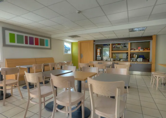 B&B Hotel Saint-Etienne Monthieu