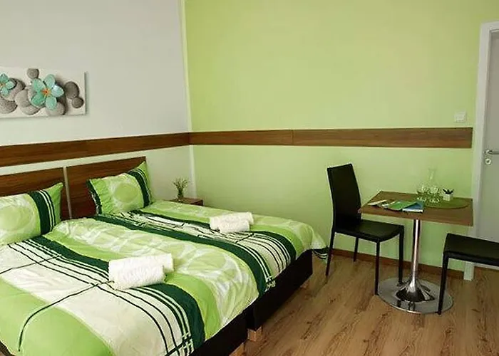 Hotel Olive Inn