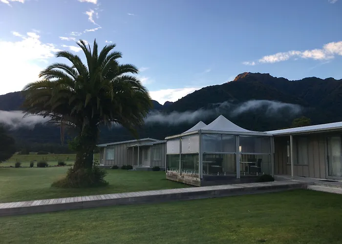 Franz Josef Oasis