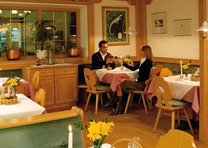 Hotel Dolomiten