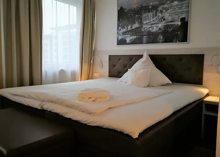 Hotel Near By