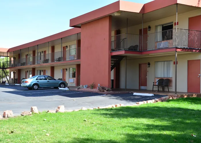 Best Western Red Hills