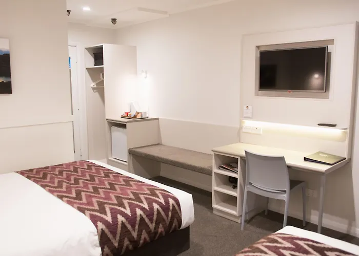 Wanaka Hotel