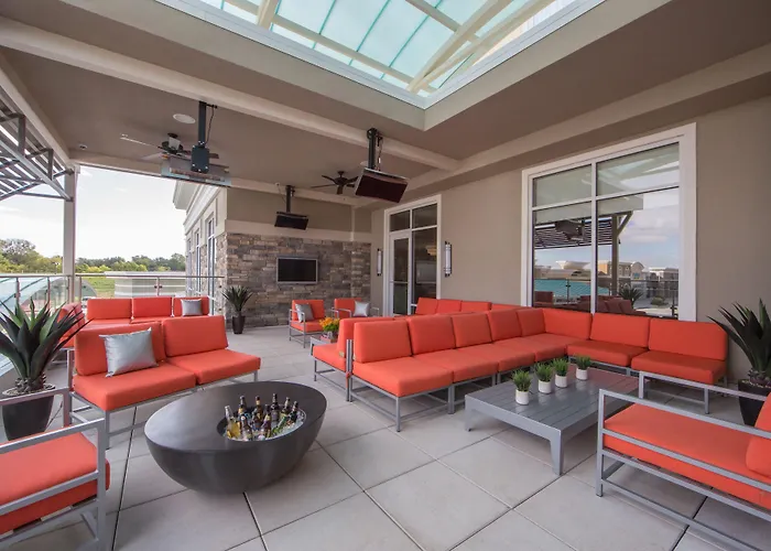 Holiday Inn Hotel & Suites Davenport By Ihg
