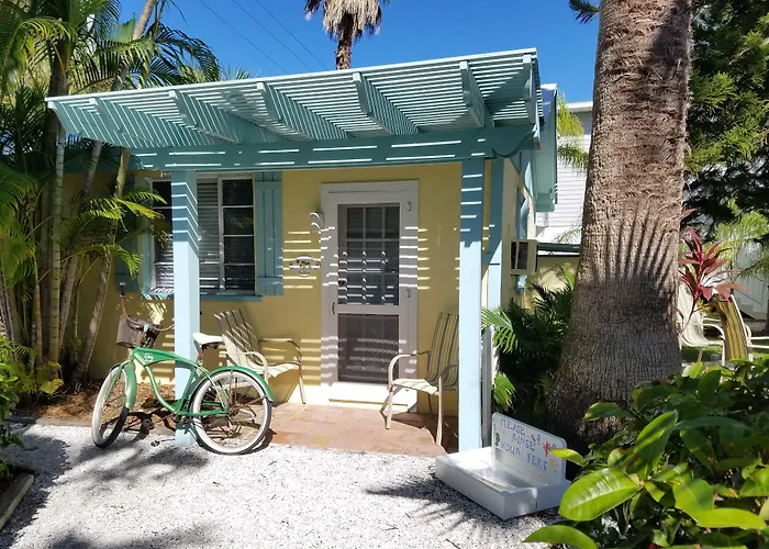 Cedar Cove Resort & Cottages