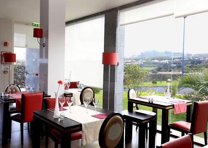 Hotel Vale Do Navio