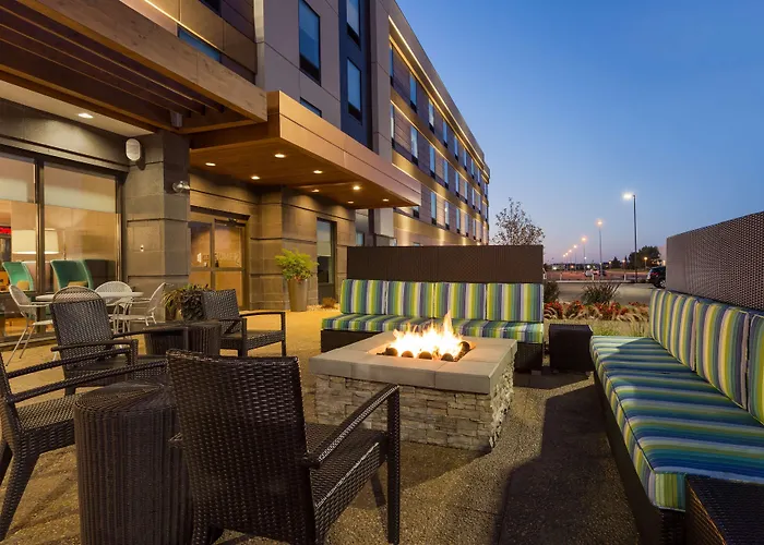 Home2 Suites By Hilton Fargo