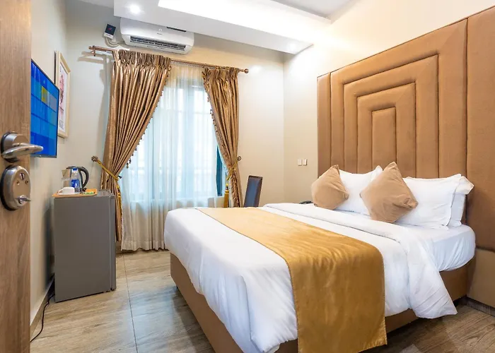 God'S Touch Apartments Signature