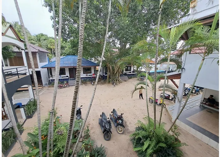 Hydronauts Diving Resort - Koh Tao
