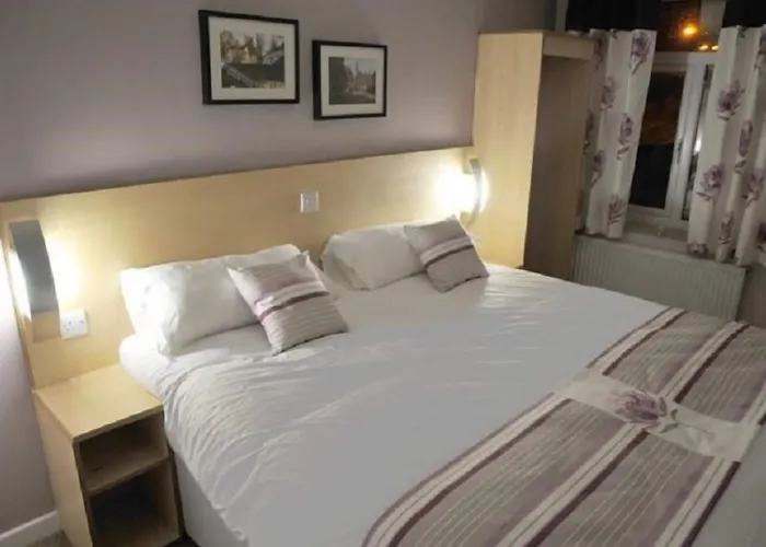 Royal George Hotel