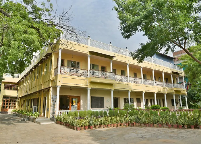 Hotel Jai Niwas