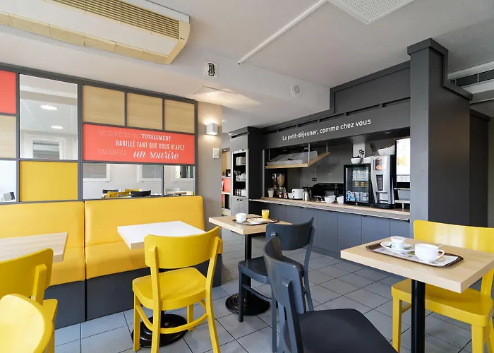 B&B Hotel Chateauroux Aeroport