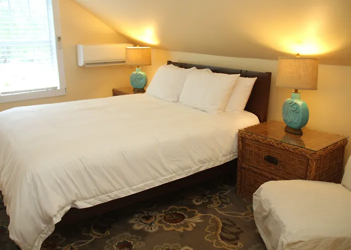 L'Habitation Guesthouse- Adult Exclusive