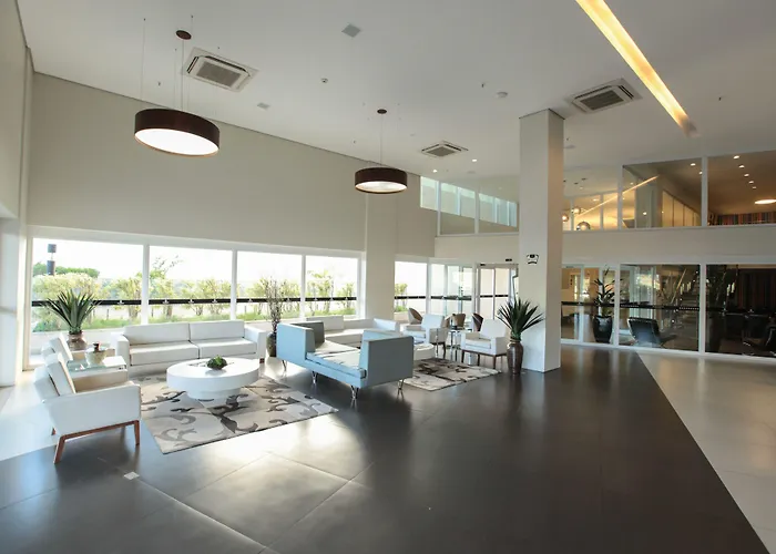 Delmond Hotel