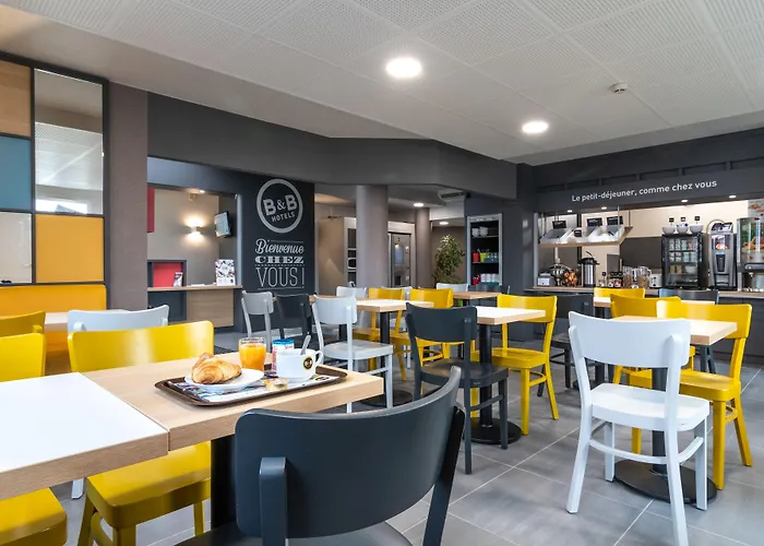 B&B HOTEL CHATEAUROUX Déols