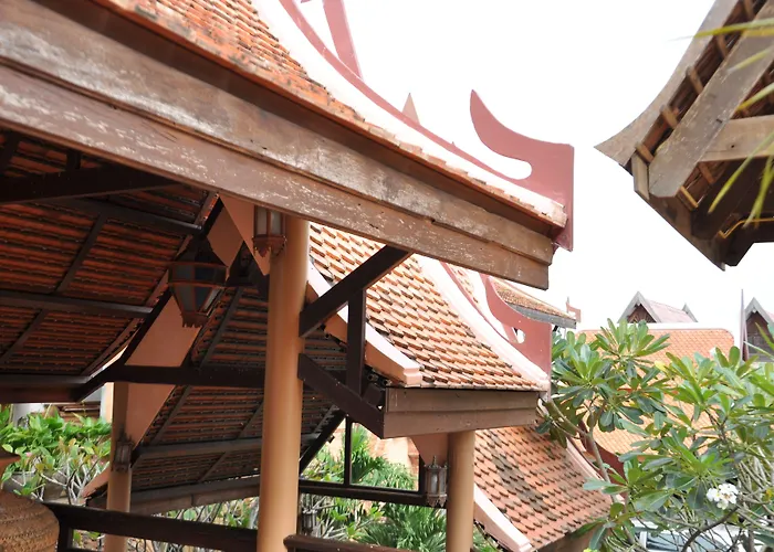 Ruean Thai Hotel