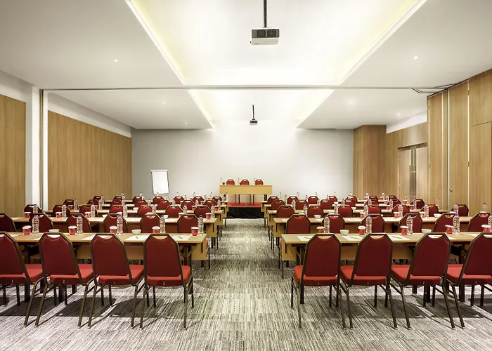 Ibis Makassar City Center
