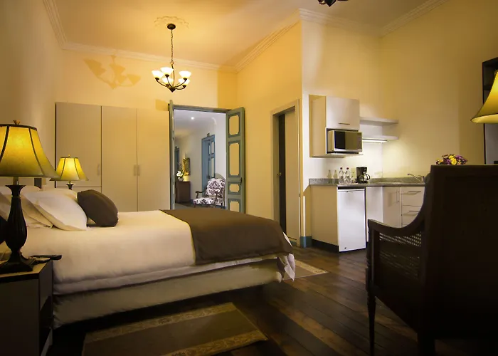 Del Parque Hotel & Suites