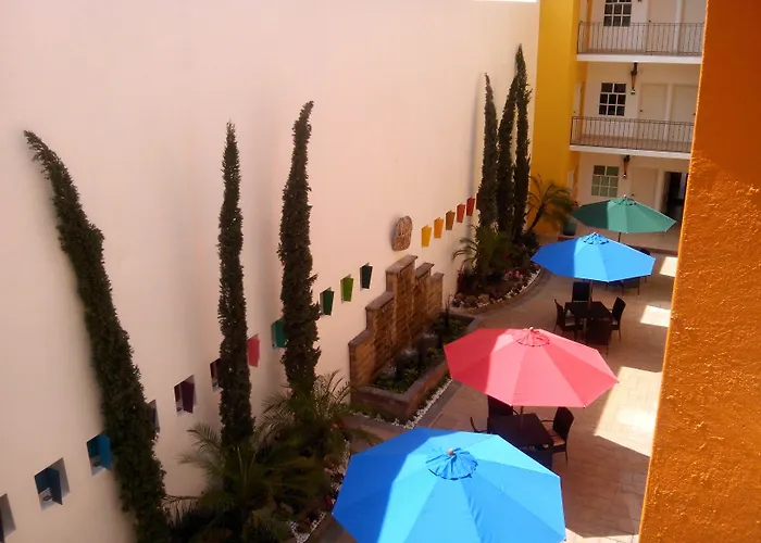 Happy Express Hotel