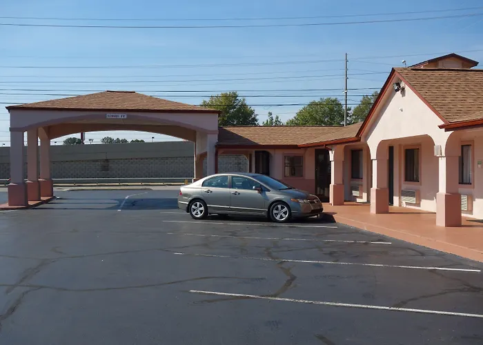 Vip Inn And Suites