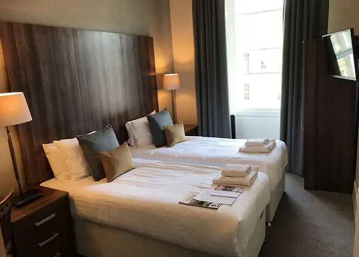 28 York Place Hotel