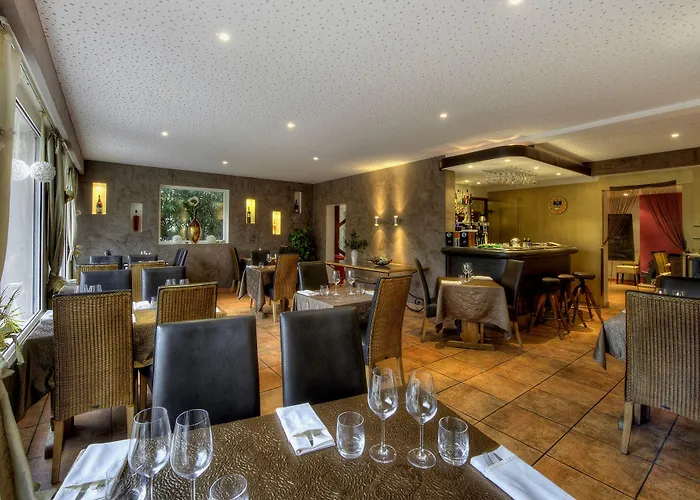 Logis Le Printemps Hôtel Restaurant - Montélimar