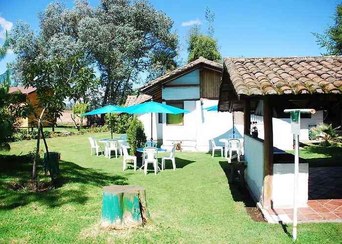 Hosteria Airport Garden