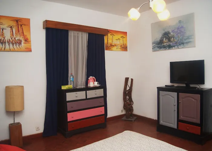 Villa Mahefa - WiFi Fibre - Parking&Jardin - Netflix - Hôtel proche RN1, RN4, RN7