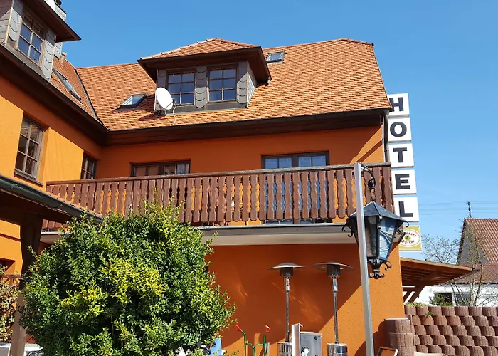 Häuser der Villa Italia